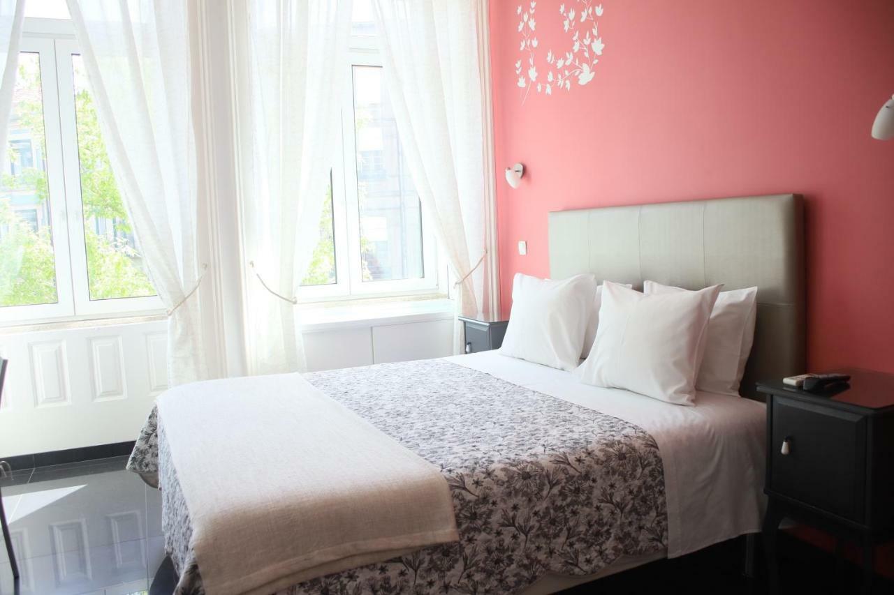 Pinho Apartments, And